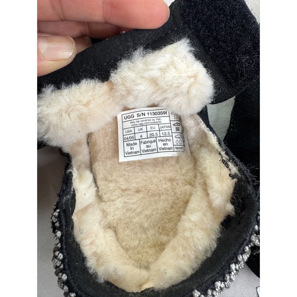 UGG Tasman Braid Baby Booties Black Suede UGGplush Slippers 1130359I Size 4/5